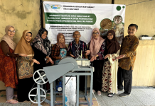 Community Service Program for “UKM Kerupuk Rambak Eco”